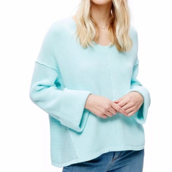 Free People Sweaters - Free People Sky Blue V-Neck Sweater Size Large